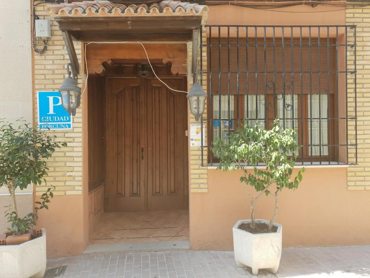 Hospedería Ana Pilar Hotel Porcuna Exterior foto