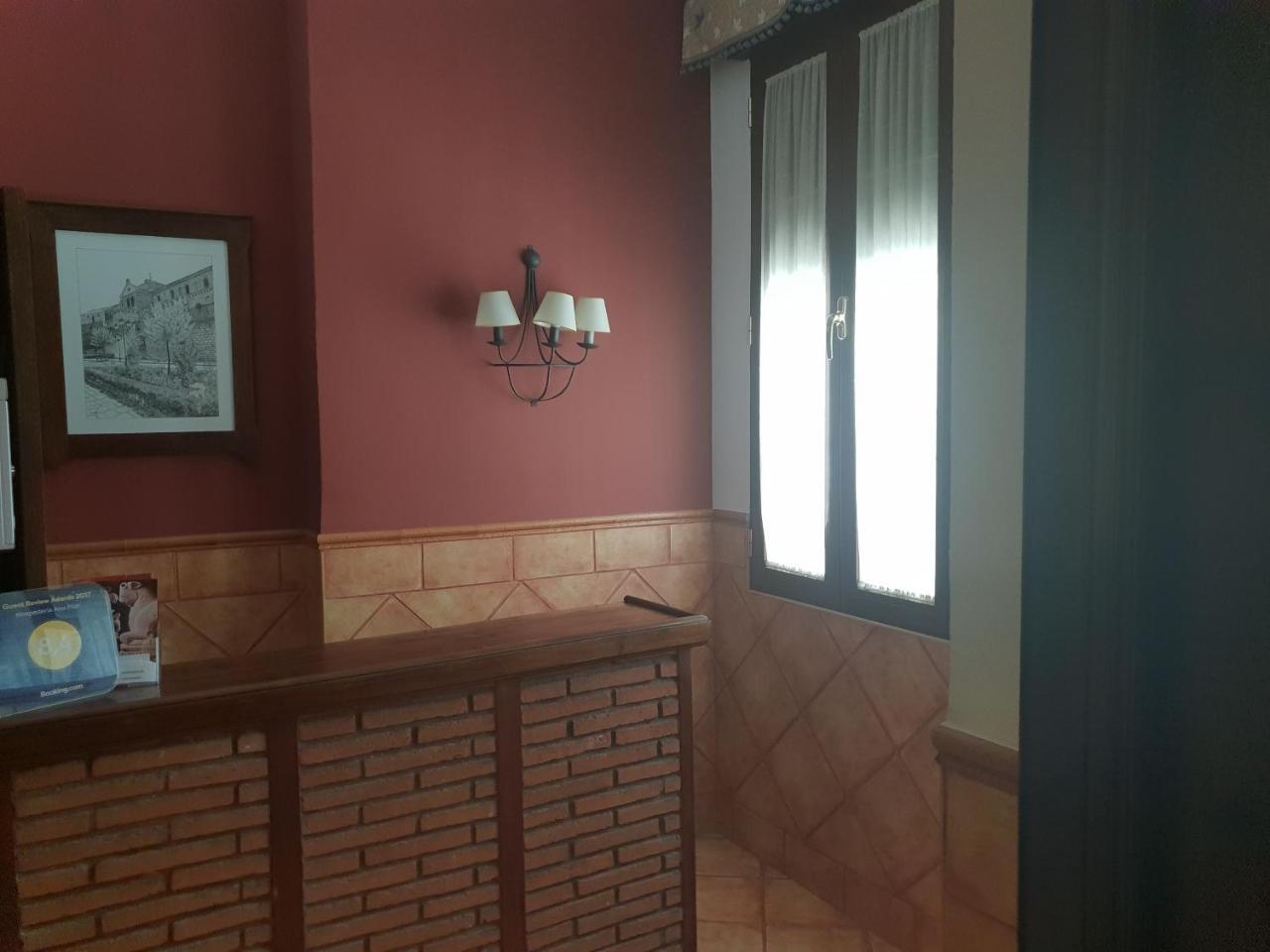 Hospedería Ana Pilar Hotel Porcuna Exterior foto